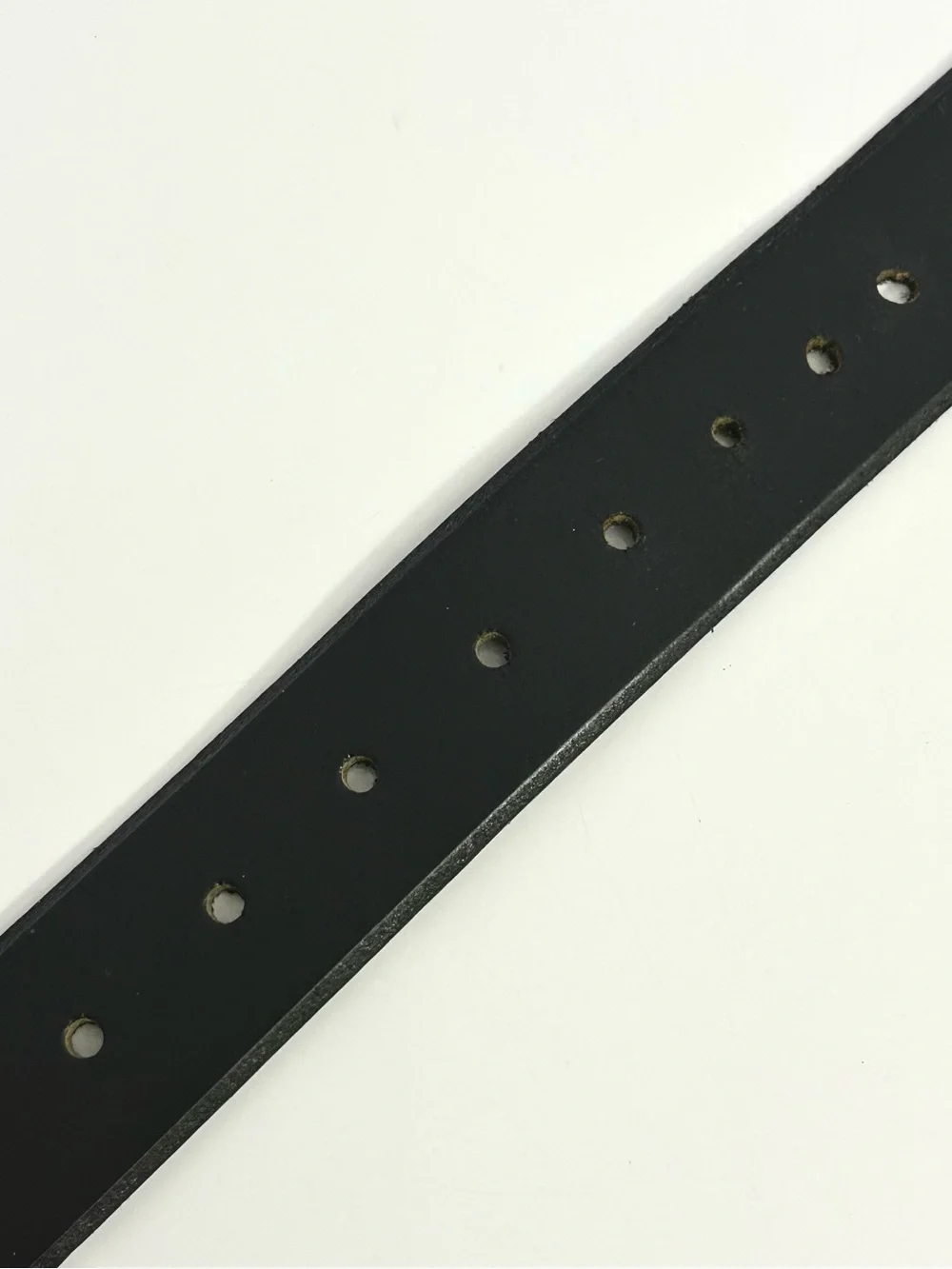 LL Bean Classic Black Leather Men's Belt with Silver Buckle Made in UK
